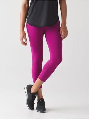 Lululemon Pace Rival Crop